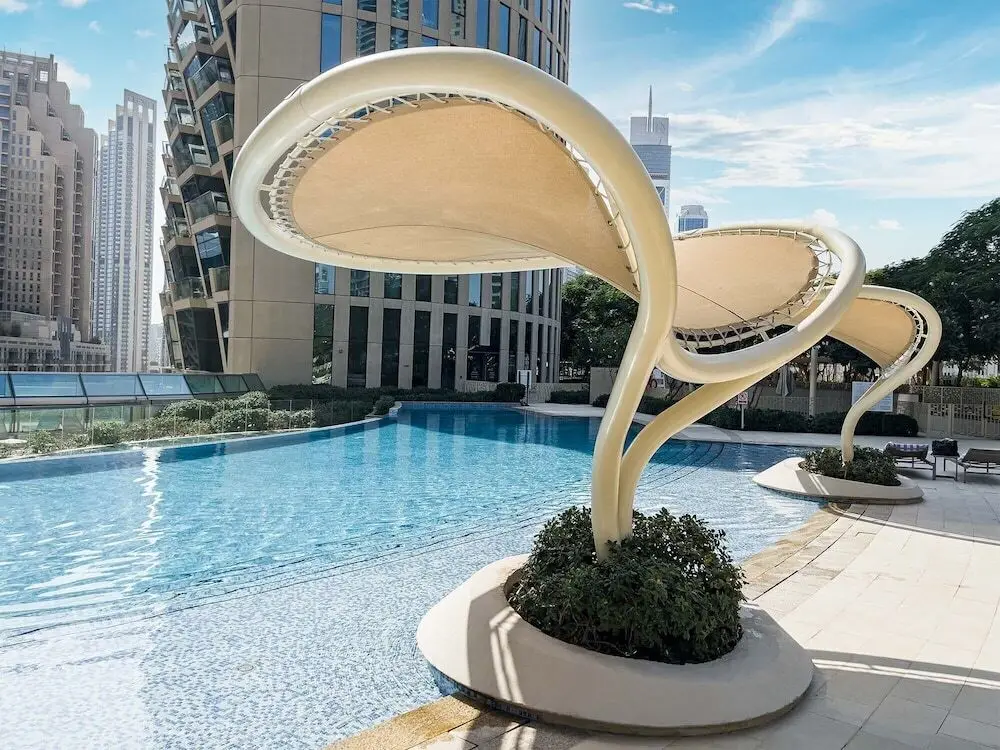 Дубай: Cosmos Living Downtown Dubai