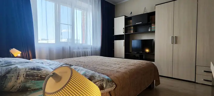 carousel image 0