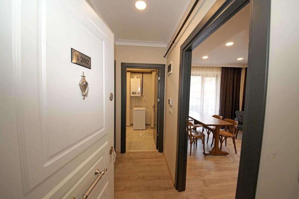 Hotel Corner Suite — фото 1