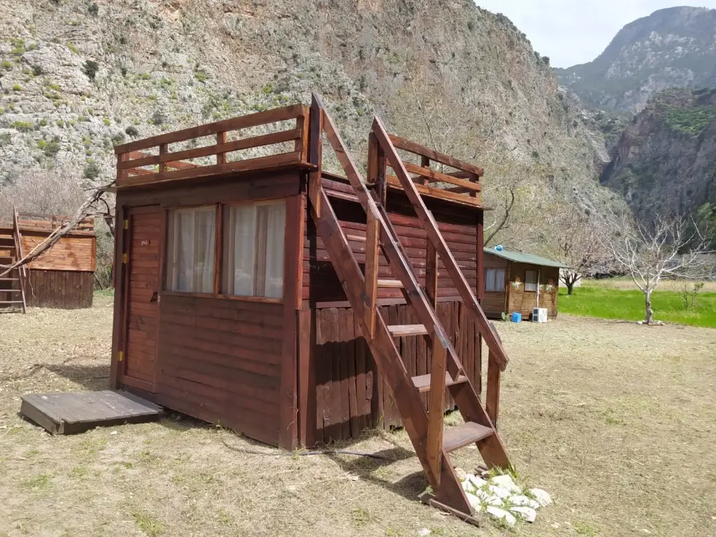 Фетхие: Глэмпинг Butterfly Valley