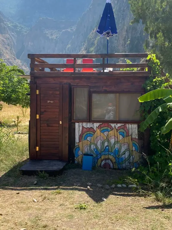 Фетхие: Глэмпинг Butterfly Valley