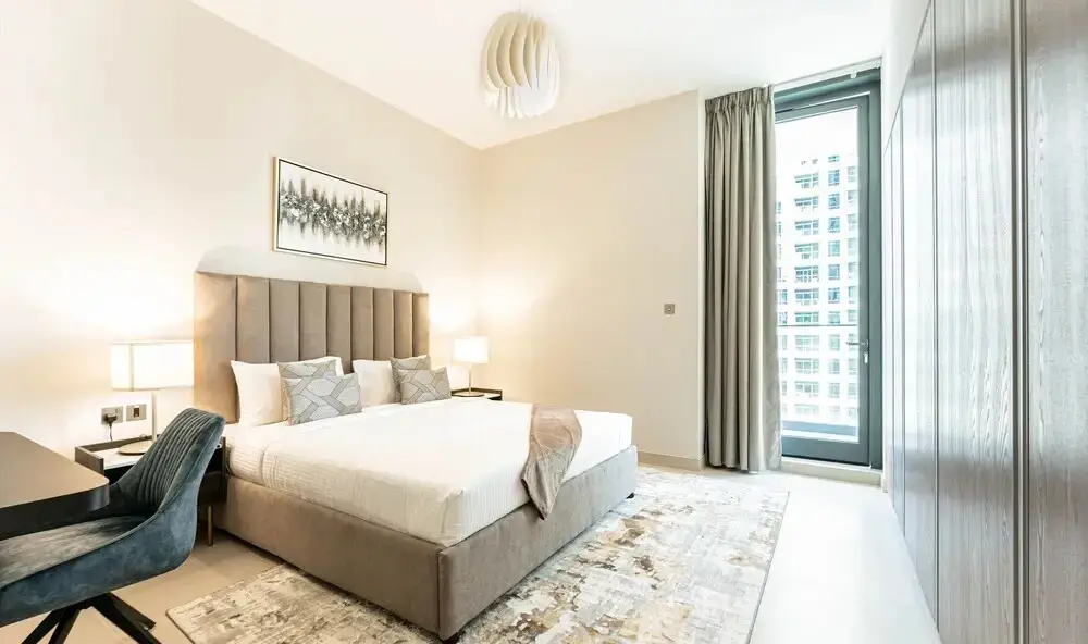 Дубай: Homesgetaway Liv Residence 2BR Apartment
