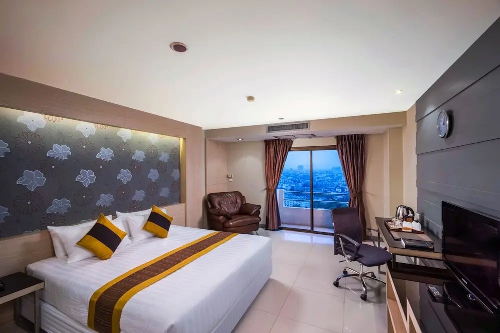 Бангкок: Avana Grand Hotel and Convention Centre