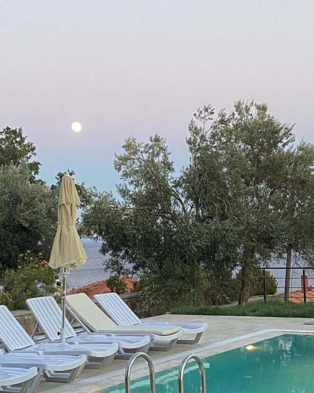 Бююхусун: Assos Luna Houses