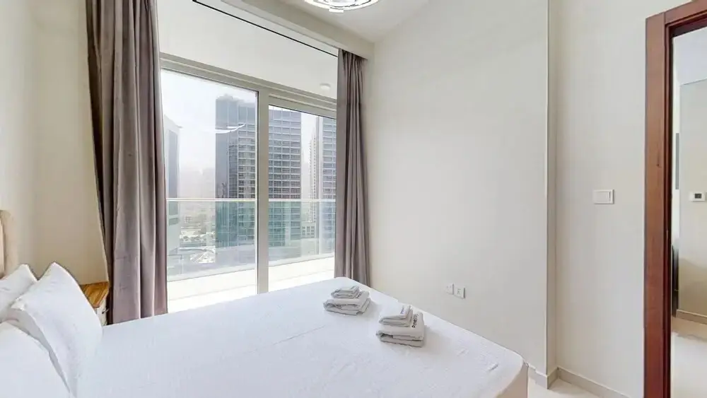 Дубай: Business Bay Reva Residences 1021 (No Front Desk)