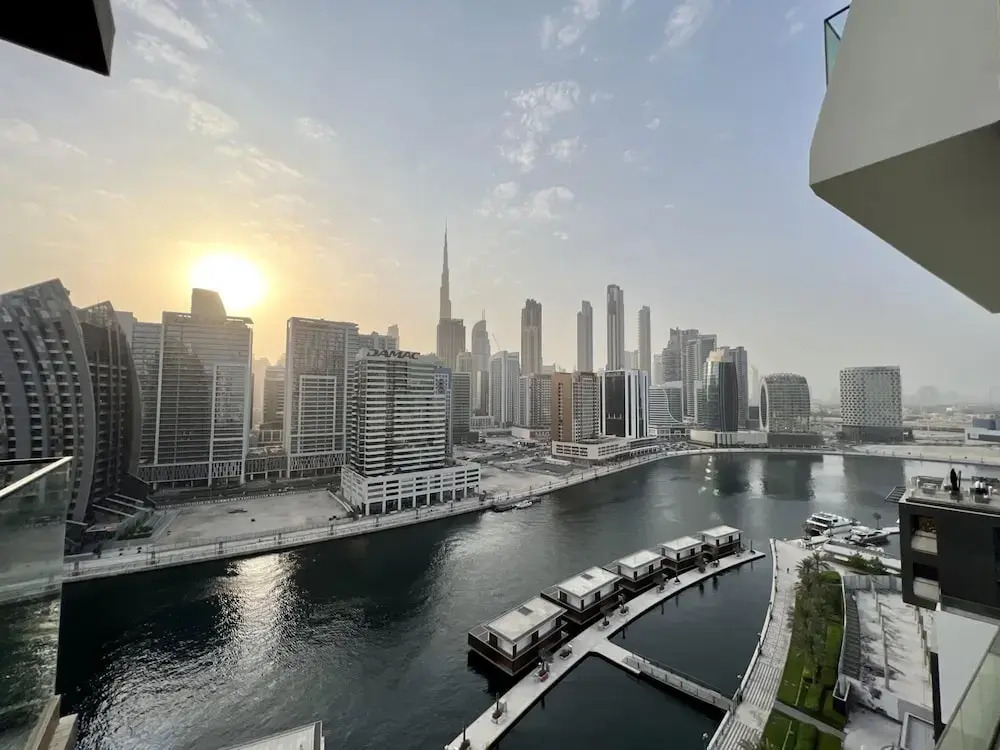 Дубай: Business Bay Binghatti Canal 1207 (No Front Desk)