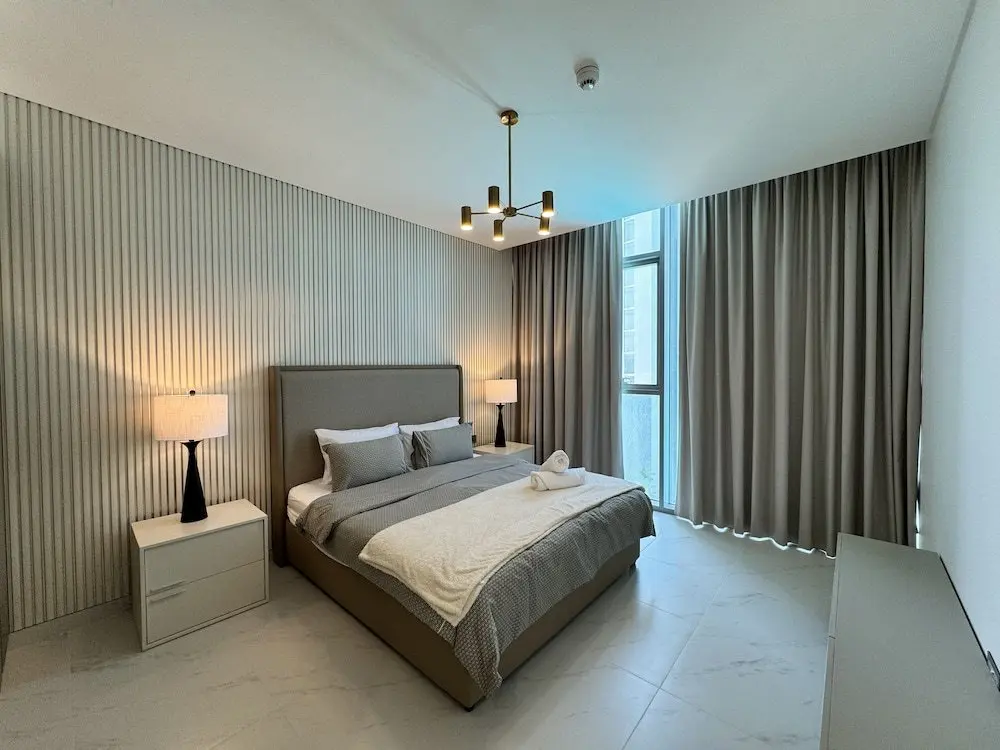 Дубай: Manzil - 2Br Apt nr Downtown w Lagoon & Burj View
