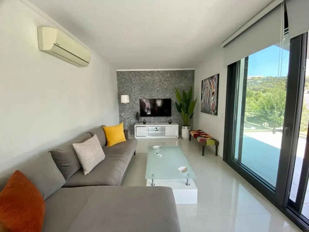 Яликавак: 2 Bedroom Flat In Yalikavak 5 Minutes Walking Distance to the Sea
