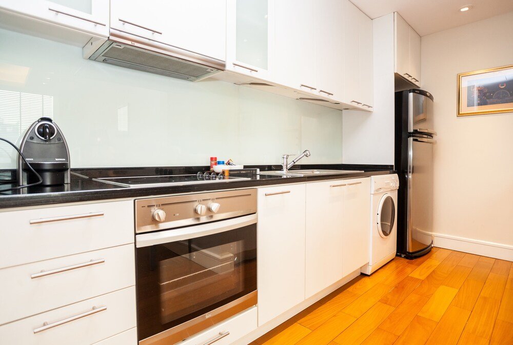 Бангкок: 2 Bed Serviced Penthouse Skyvillas