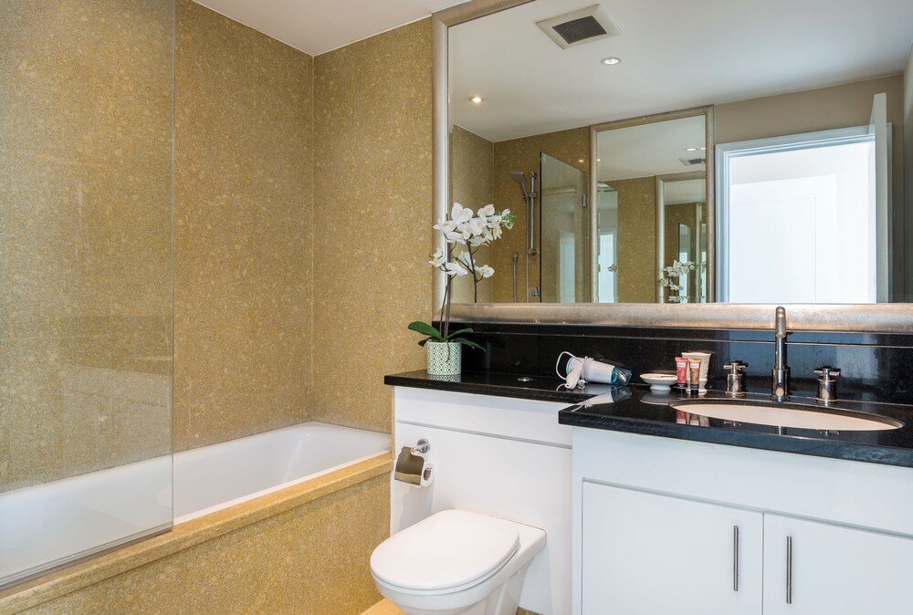Бангкок: 2 Bed Serviced Penthouse Skyvillas