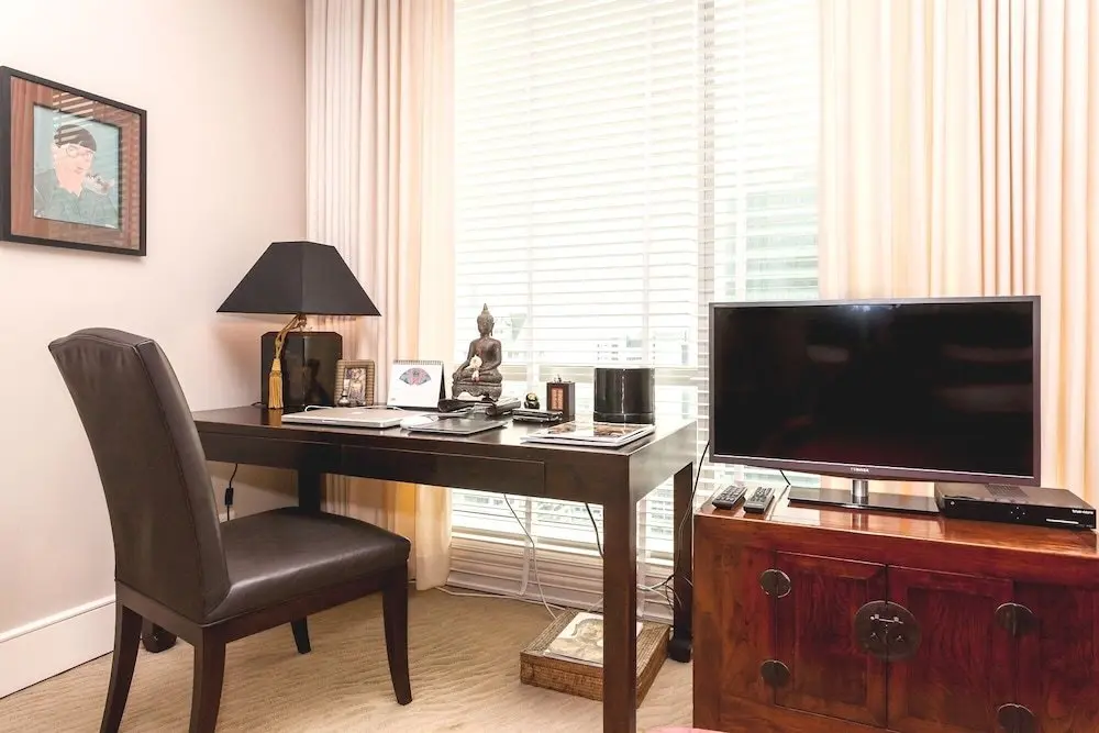 Бангкок: 1 Bed Serviced Skyvilla With View
