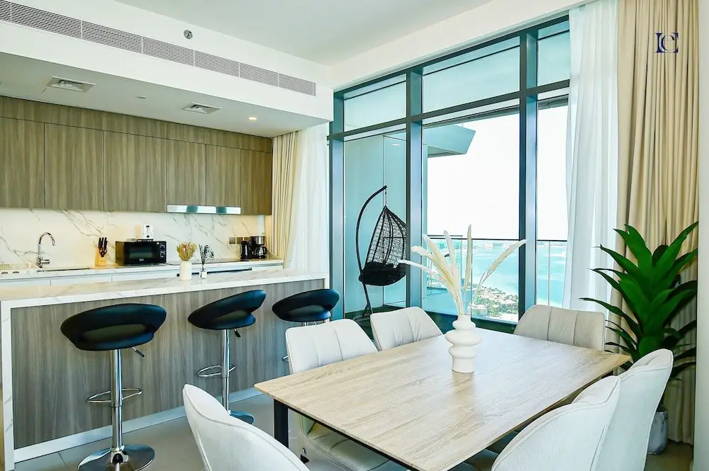 Дубай: 3BR Paradise Unrivaled Ocean Views -BEAC
