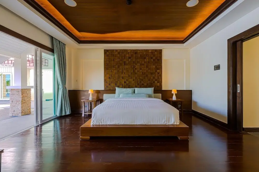 Чаам: 7 Bedrooms Mansion on The Golf Course-JB