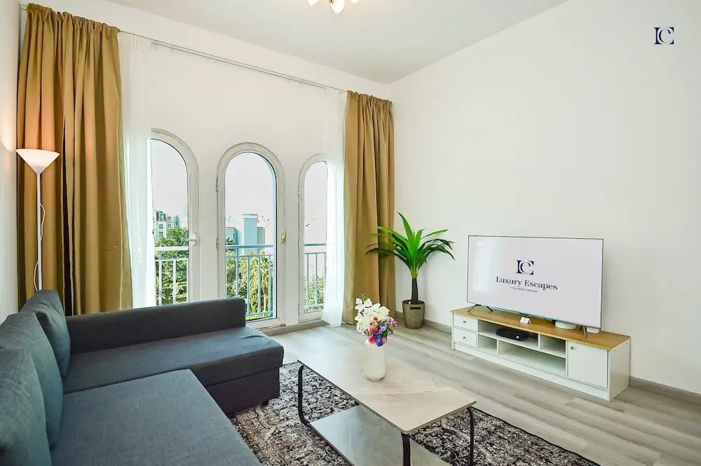 Дубай: Budget 1Bed Apt near to Metro Stn - MOG