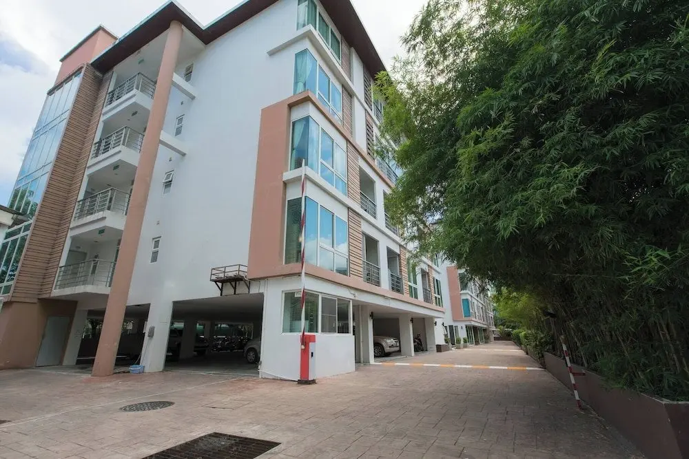 Патонг: 6 37 2 Bedroom 2baths 1 km Walking to Patong Beach