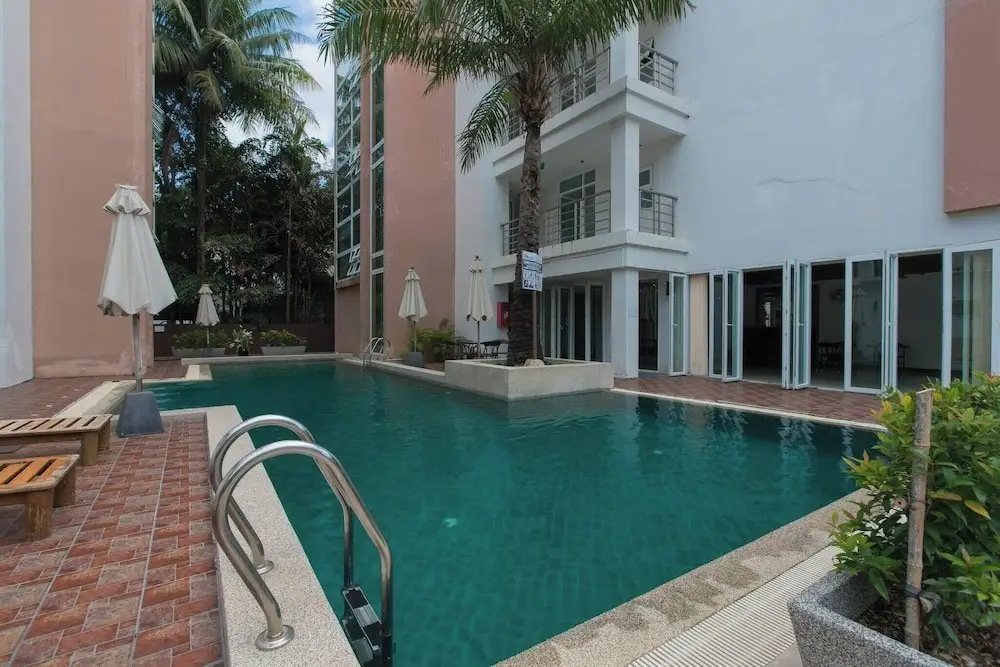 Патонг: 6 37 2 Bedroom 2baths 1 km Walking to Patong Beach