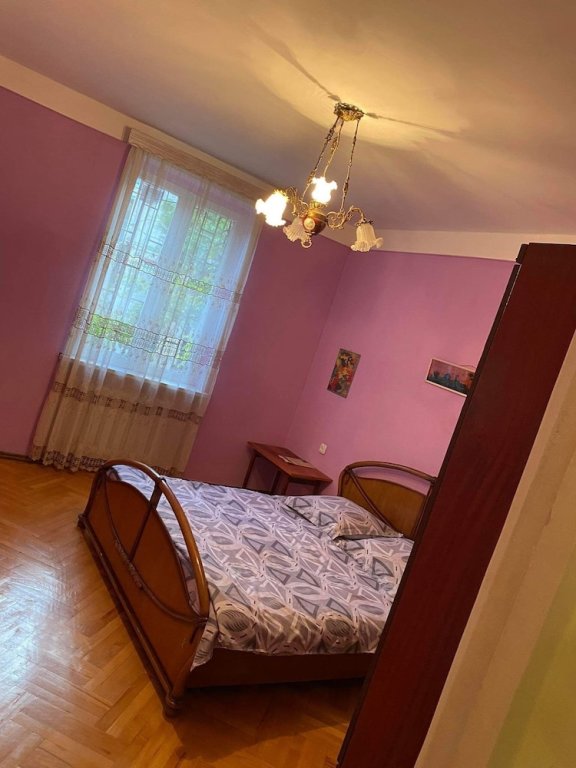 Тбилиси: ул. Арсена, 35