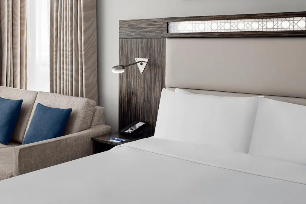 Дубай: Отель Holiday Inn Express Dubai Jumeirah an IHG Hotel