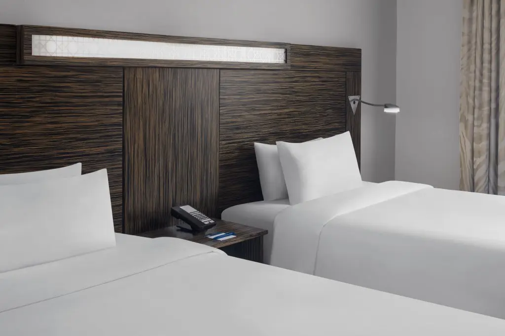 Дубай: Отель Holiday Inn Express Dubai Jumeirah an IHG Hotel