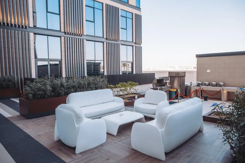 Дубай: Отель Staybridge Suites Dubai Al-Maktoum Airport, an IHG Hotel