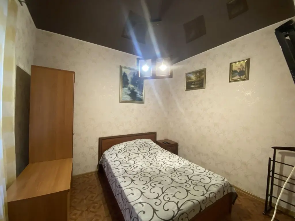 Геленджик: Апартаменты 246 Репина 4