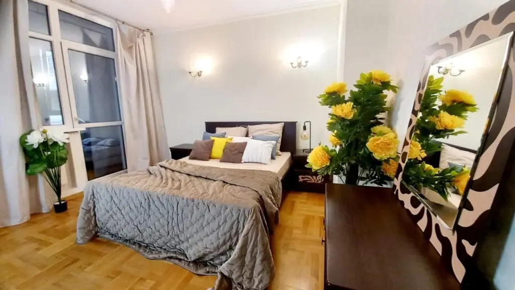 Ростов-на-Дону: Апартаменты Smile Apartments 3х Комнатные с Видом на Набережную