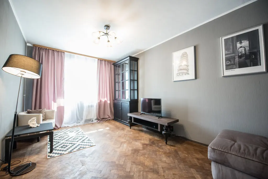 Ростов-на-Дону: Апартаменты Smile Apartments Просторные в Самом Центре