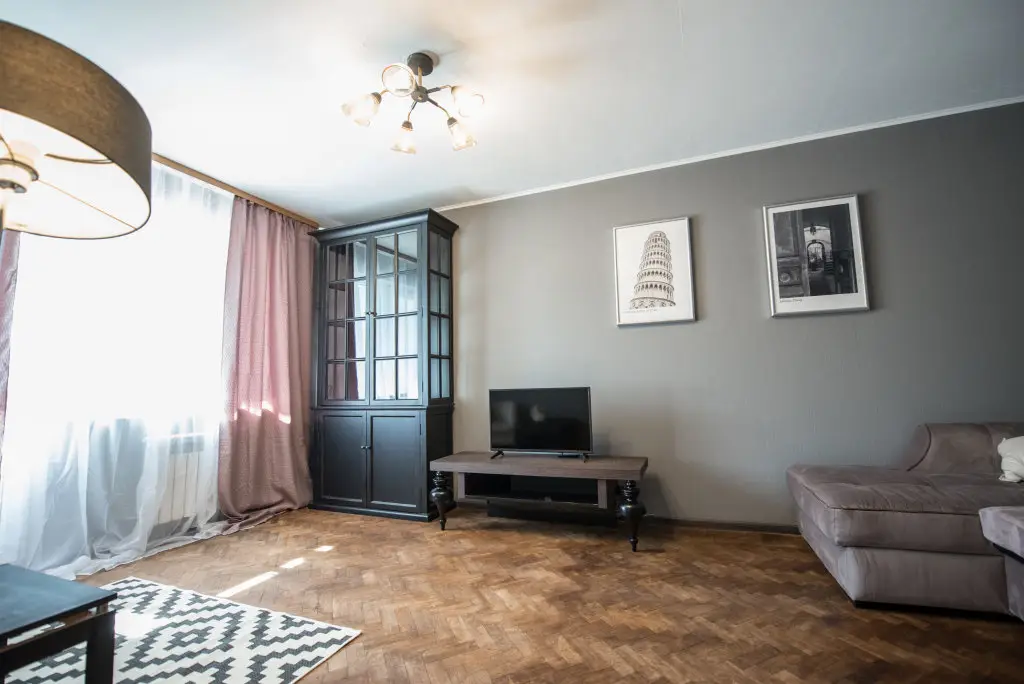 Ростов-на-Дону: Апартаменты Smile Apartments Просторные в Самом Центре