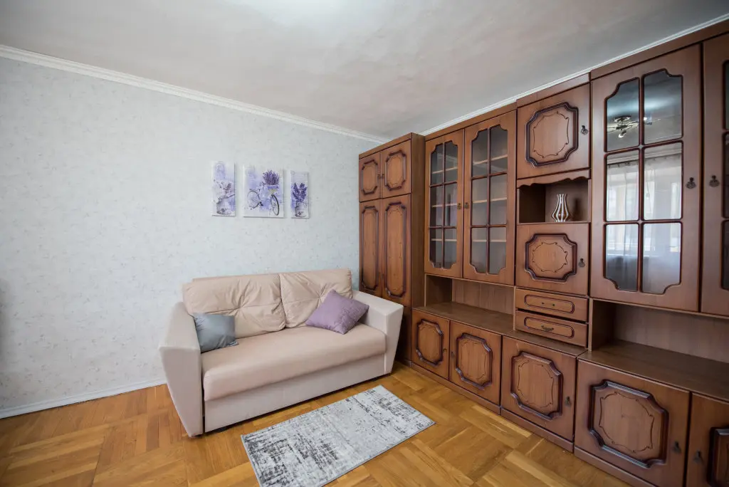 Ростов-на-Дону: Апартаменты Smile Apartments c Видом из Окна на Улицу Пушкинскую