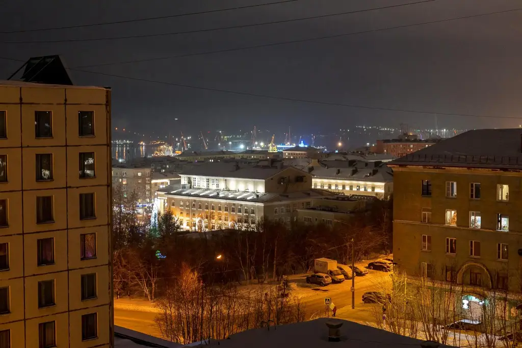 На сутки 51 на улице Академика Книповича — фото 1