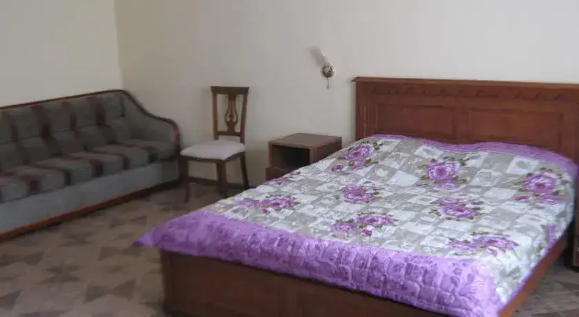 Кобулети: Hotel Nikola