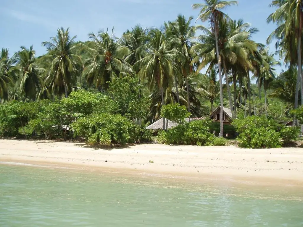 Яо Ной: Lom Lae Beach Resort