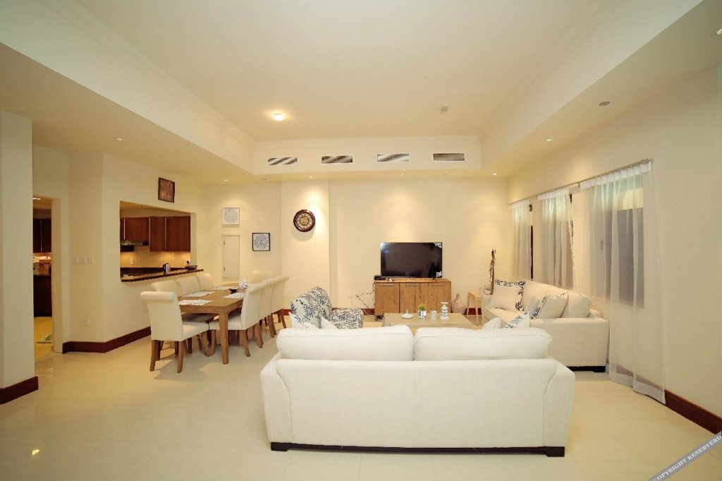 Дубай: Four Bedroom Townhouse Golden Mile 5 Palm Jumeirah