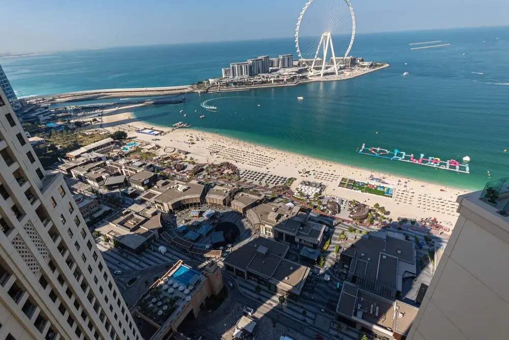 Дубай: Incredible Stay at Spacious Jumeirah Beach Dubai