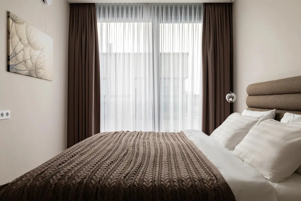 Сярги: Ohta Park Suite 23