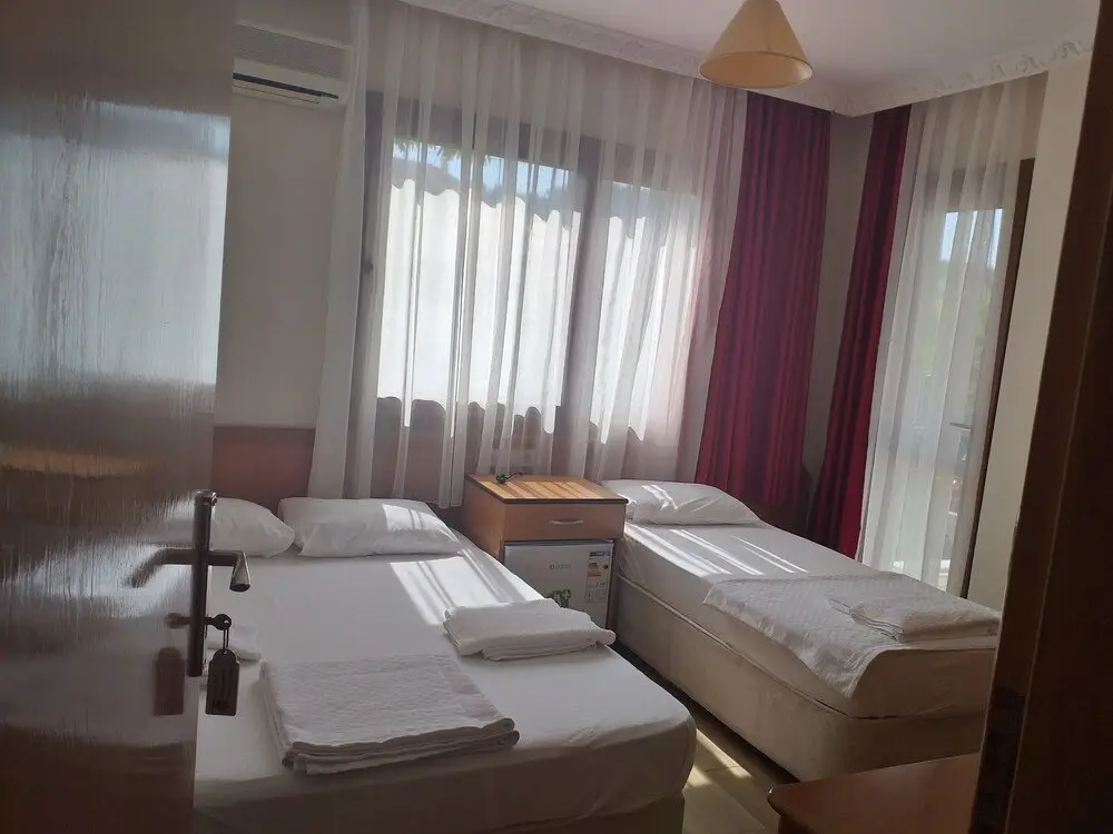 Оздере: Villa Hotel