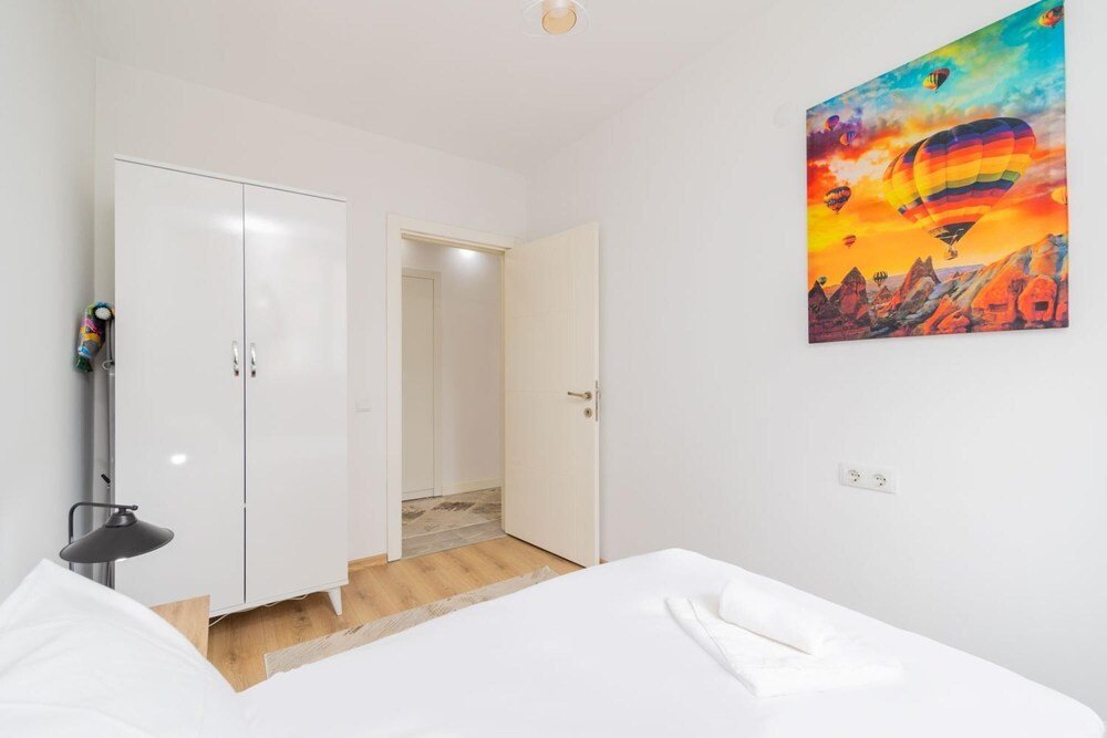 Modern and Convenient Flat in Antalya City Center — фото 1