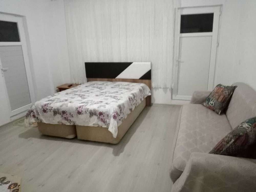 Сальда: Yeşilhan pansiyon