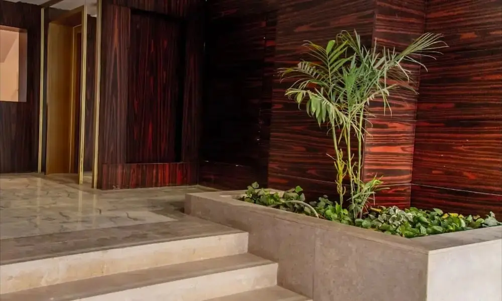 Порт-Саид: Beachfront Chalet in Porto Said With Pool Garden