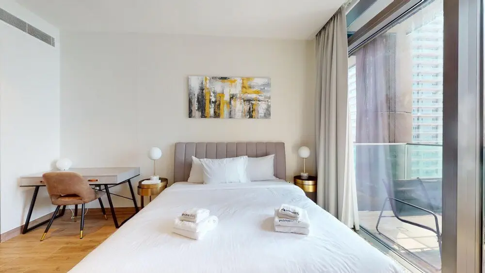 Дубай: Dubai Marina - Jumeirah Living Marina Gate 3 3804