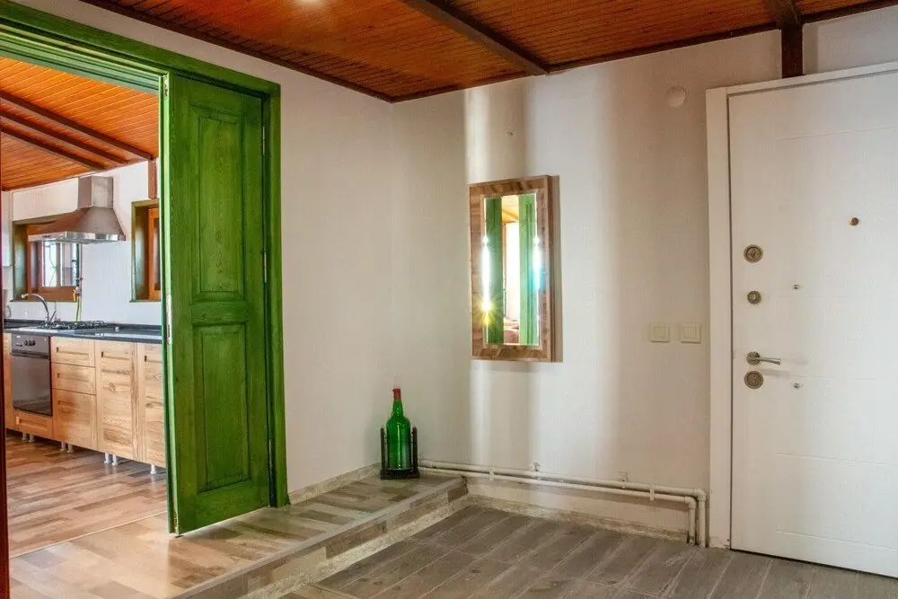 Урла: Flat w Fireplace Terrace 3 min to Beach in Urla