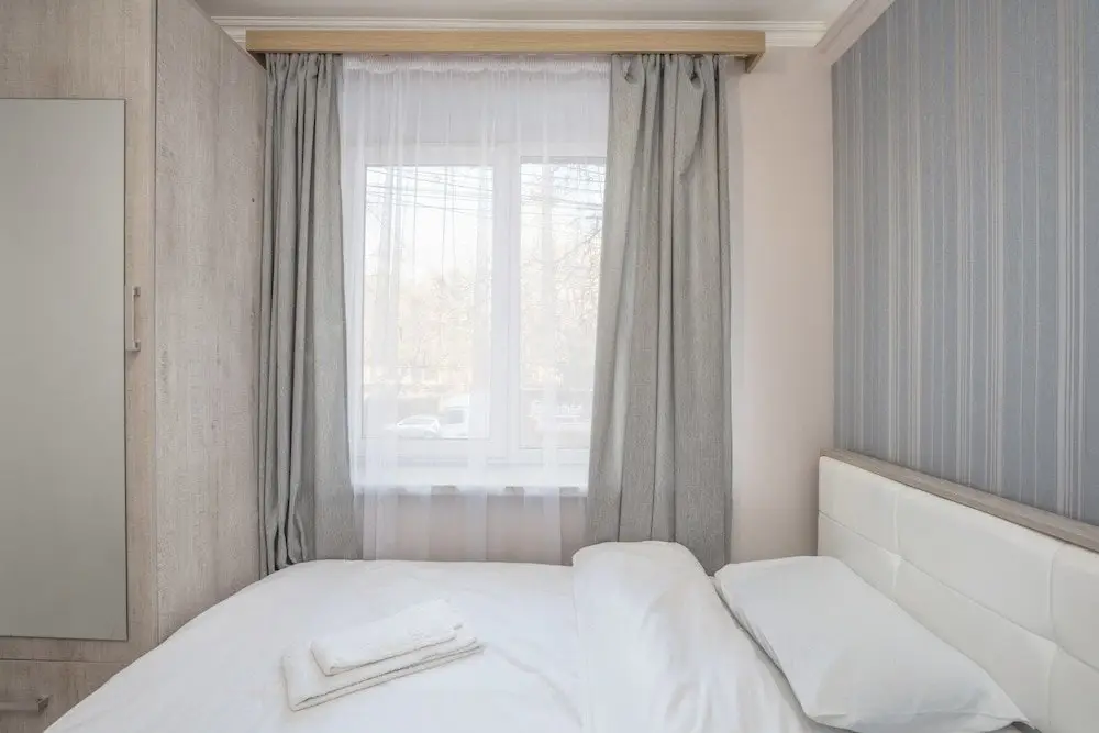 Ереван: Stay Inn на ул. Лусаворича, 3
