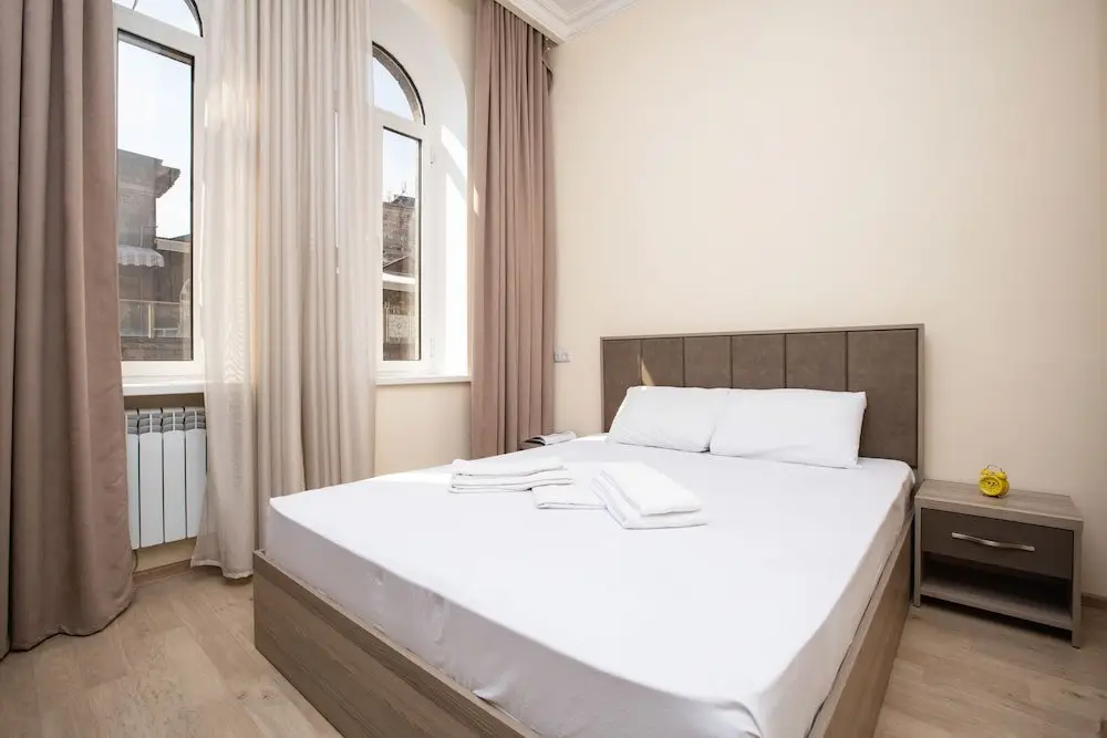 Ереван: Stay Inn на ул. Маштоца, 5А-6