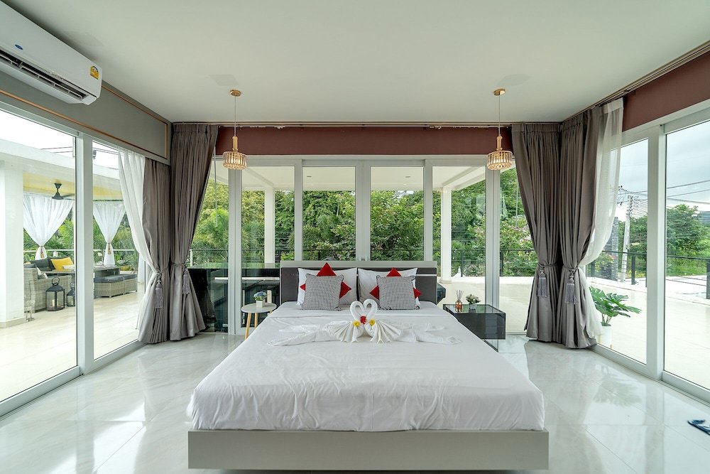 На Чом Тхиан: Luxury and Playful 5 Bed Pool Villa - CC