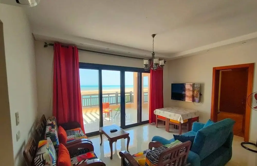luxury half villa sea view team — фото 1