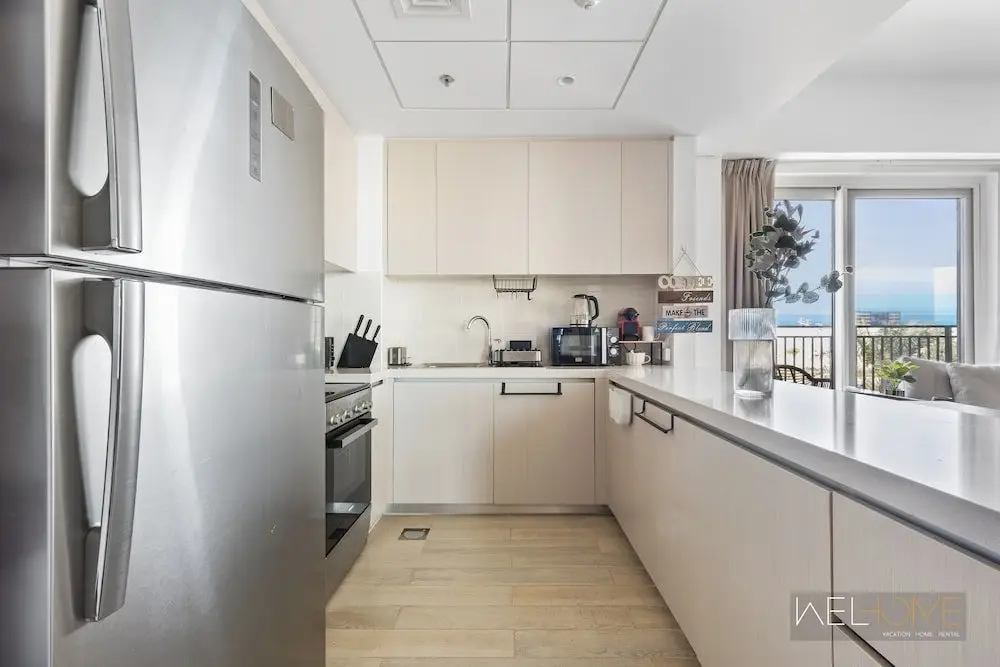 Абу-Даби: WelHome - Apt Close to Yas Waterworld and Ferrari Circuits