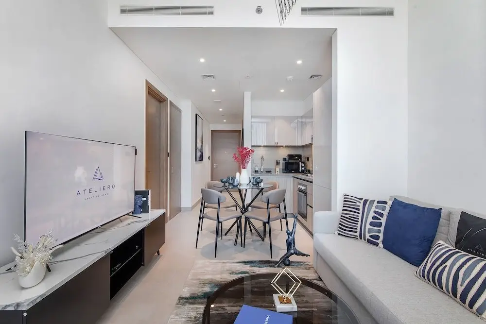 Sobha waves 1BR with panoramic views — фото 1