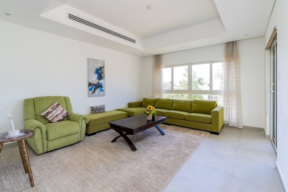 Рас-эль-Хайма: Luxury 5B Villa Private Garden in Ras Al Khaimah