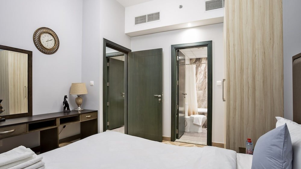 Дубай: Luxury StayCation - Elegant 1BR Apartment in the Heart of Dubai