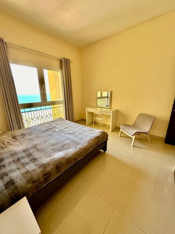Рас-эль-Хайма: Wonderful 1bed With Beach View at Ras Al Khaimah